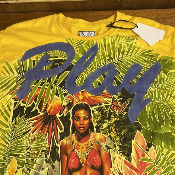 Play Cloths Far From Fantasy Tee Shirt Attraction SS Knit Spectra Yellow T-15 - Picture 2 of 7